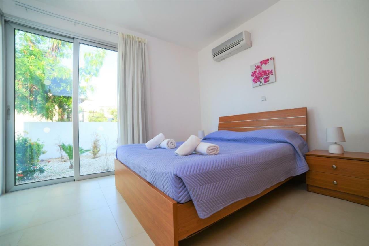 Coral Bay Villa 10 エクステリア 写真